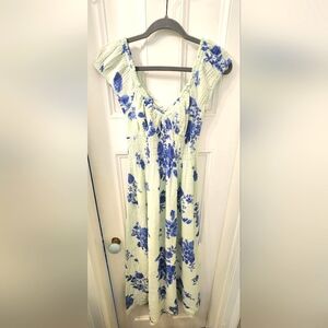 Free People Blue Floral Midi Dress Size Small
